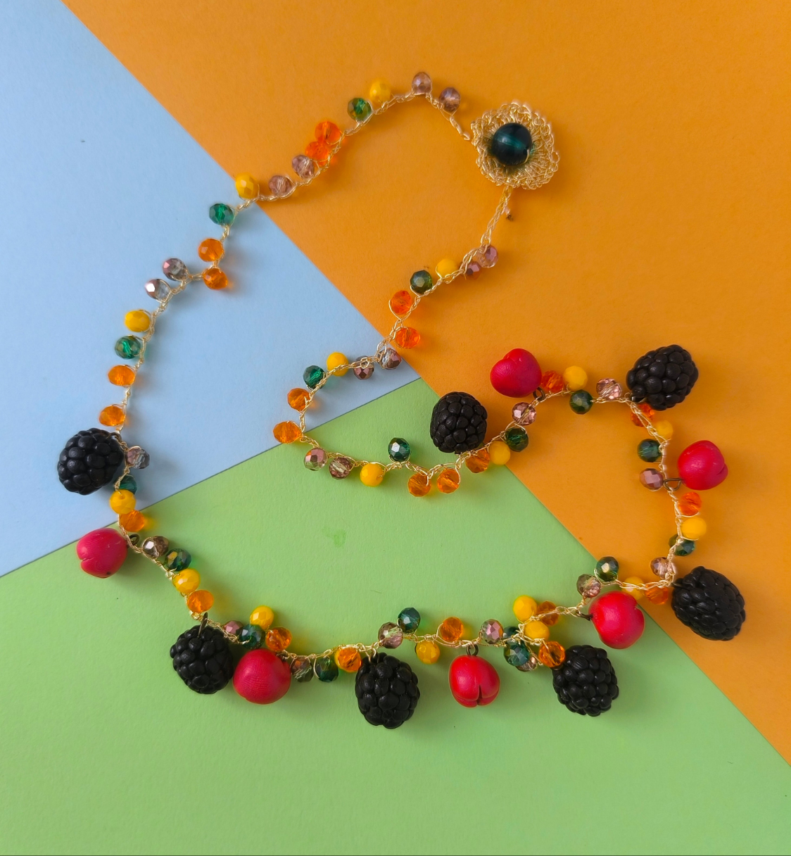 Collar Frutos silvestres