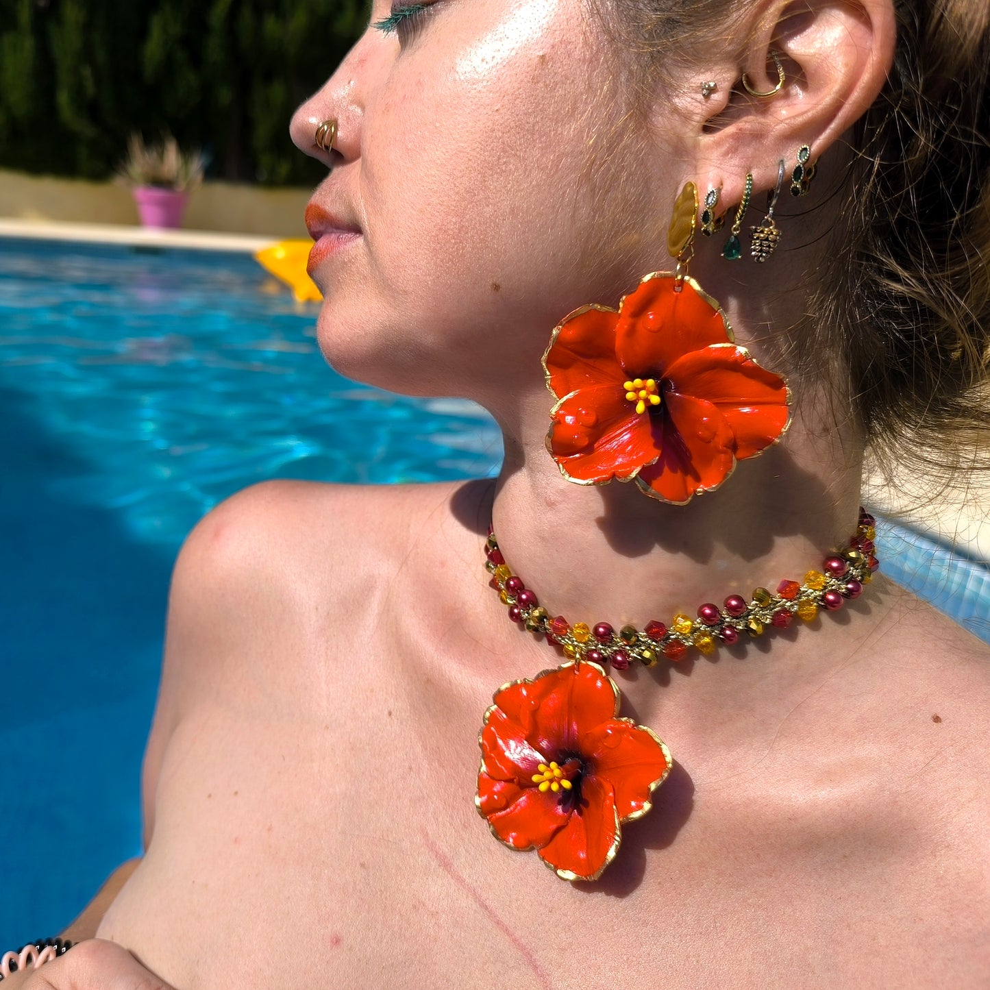 Pendientes Hibiscus Rubí