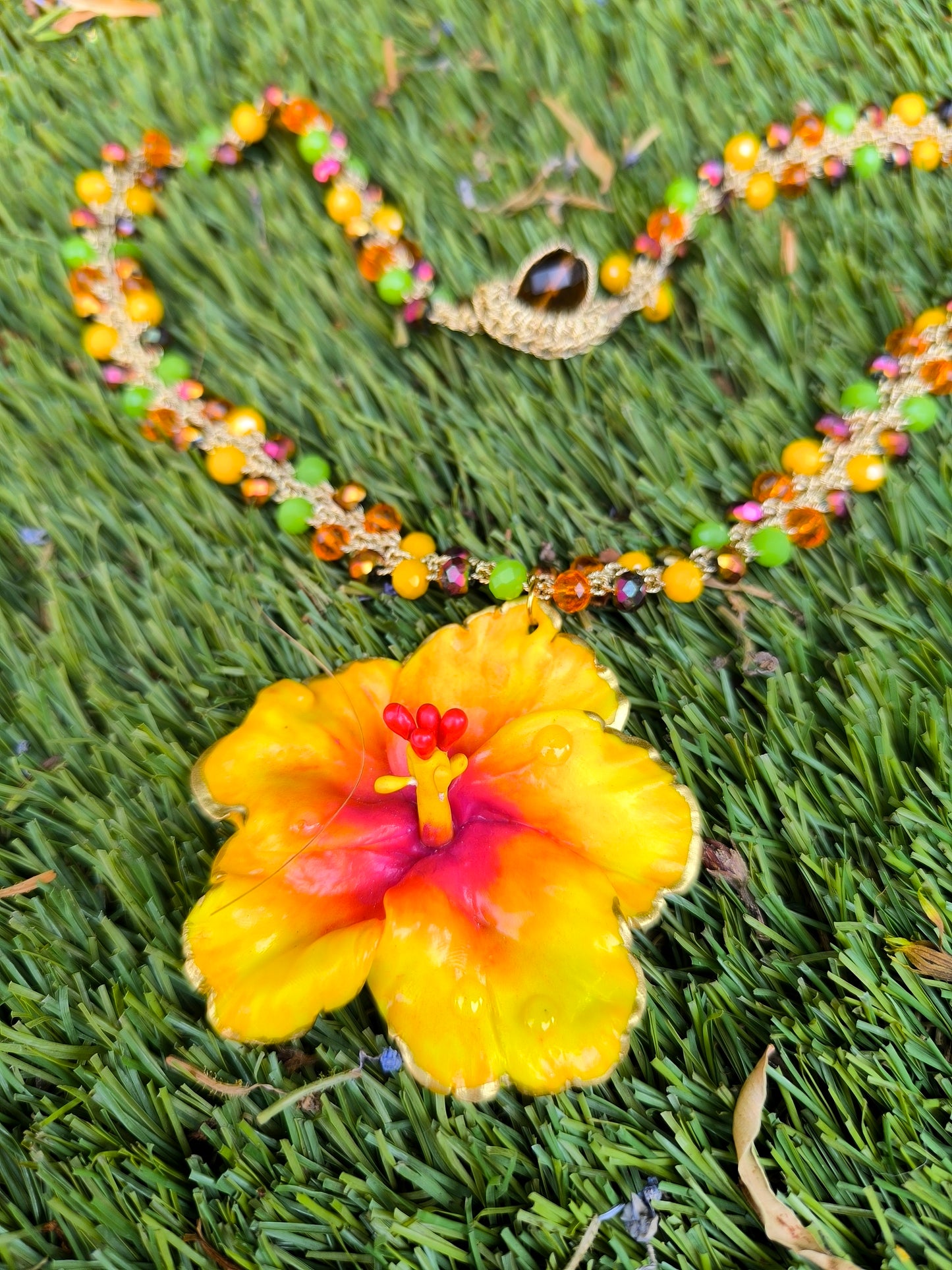 Collar Hibiscus Solar
