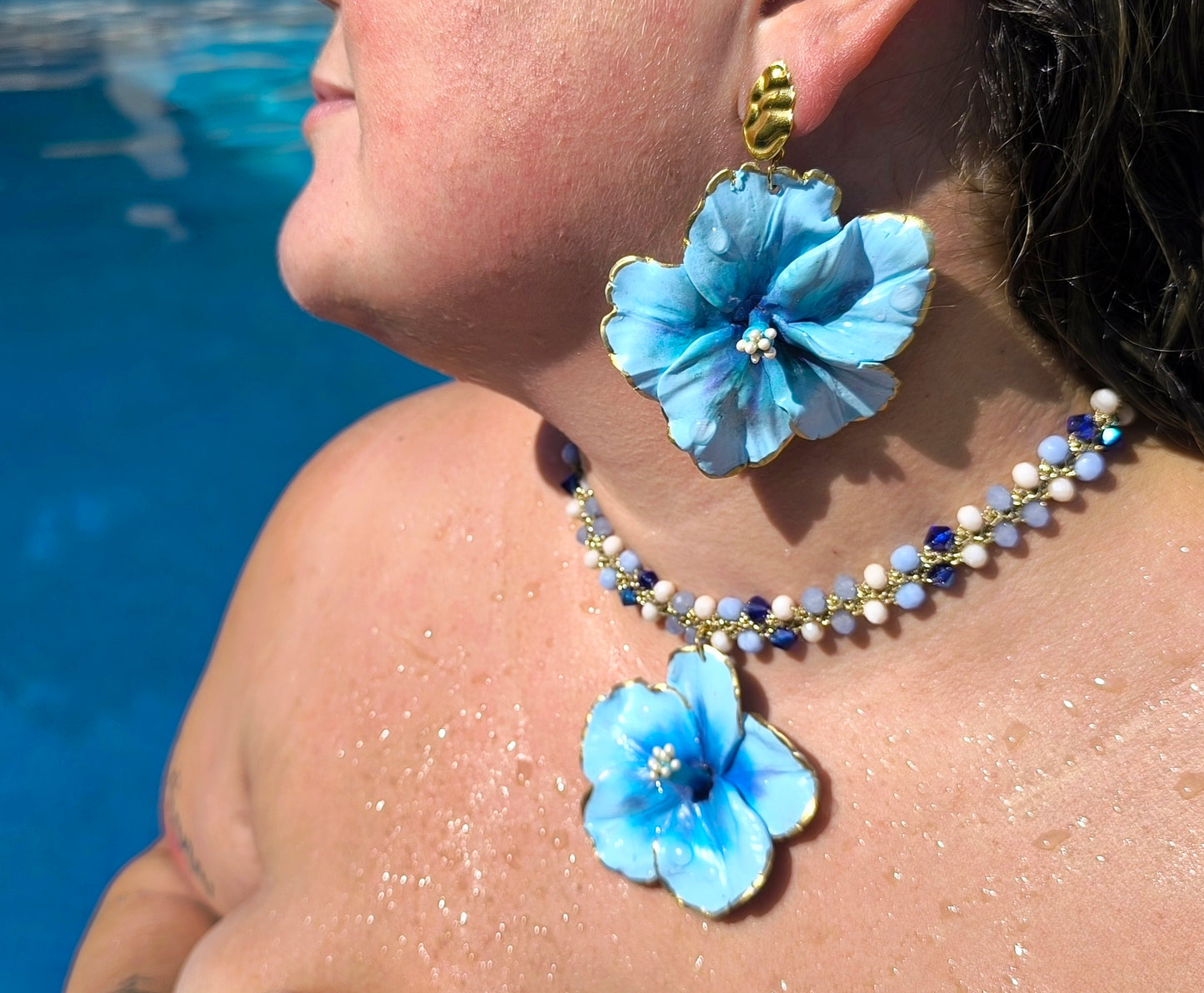 Collar Hibiscus Mar