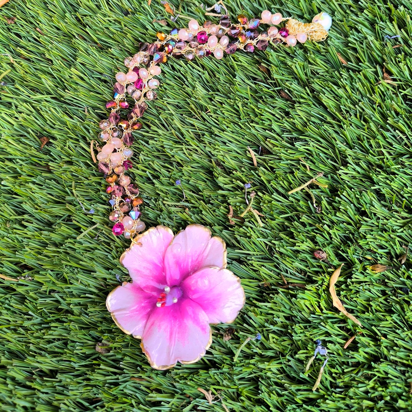 Collar Hibiscus Fresa